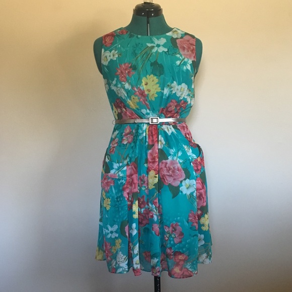 Turquoise floral dress WITH POCKETS!!! - Picture 1 of 5